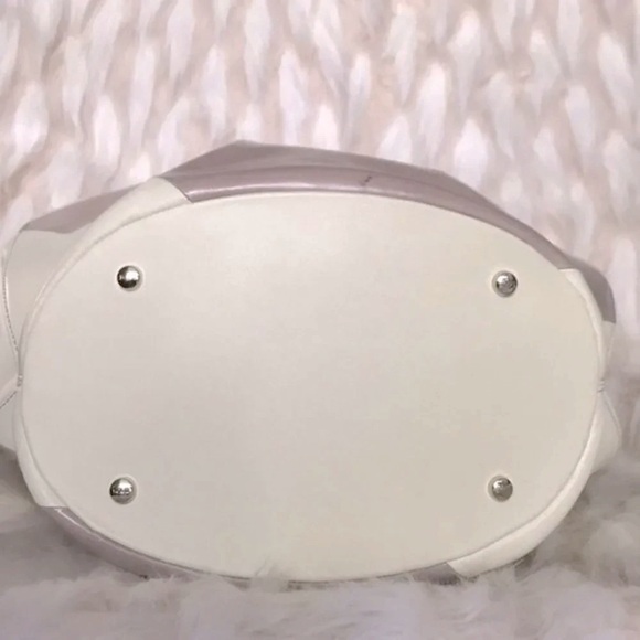 TODS leather 100% authentic‎ bag made in Italy​​​​​ - Picture 7 of 8